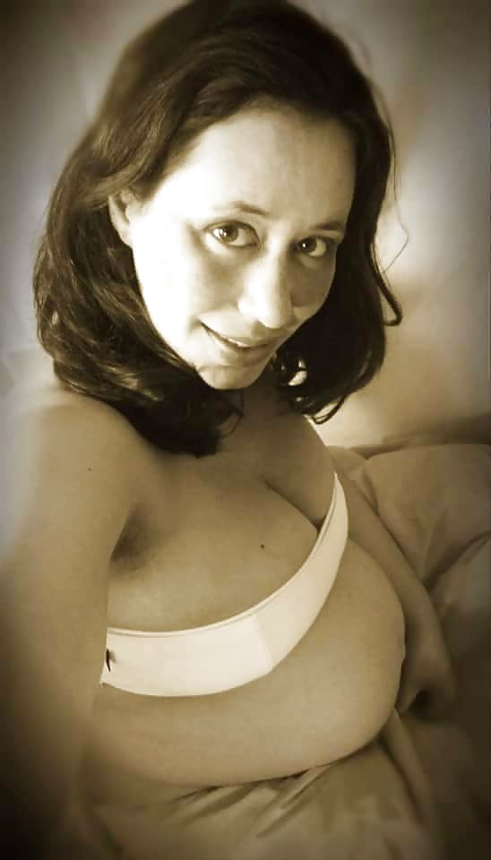 Sex red head and pregnant image