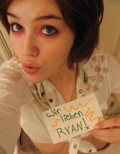 Sex if she's here, it's fake 52 image