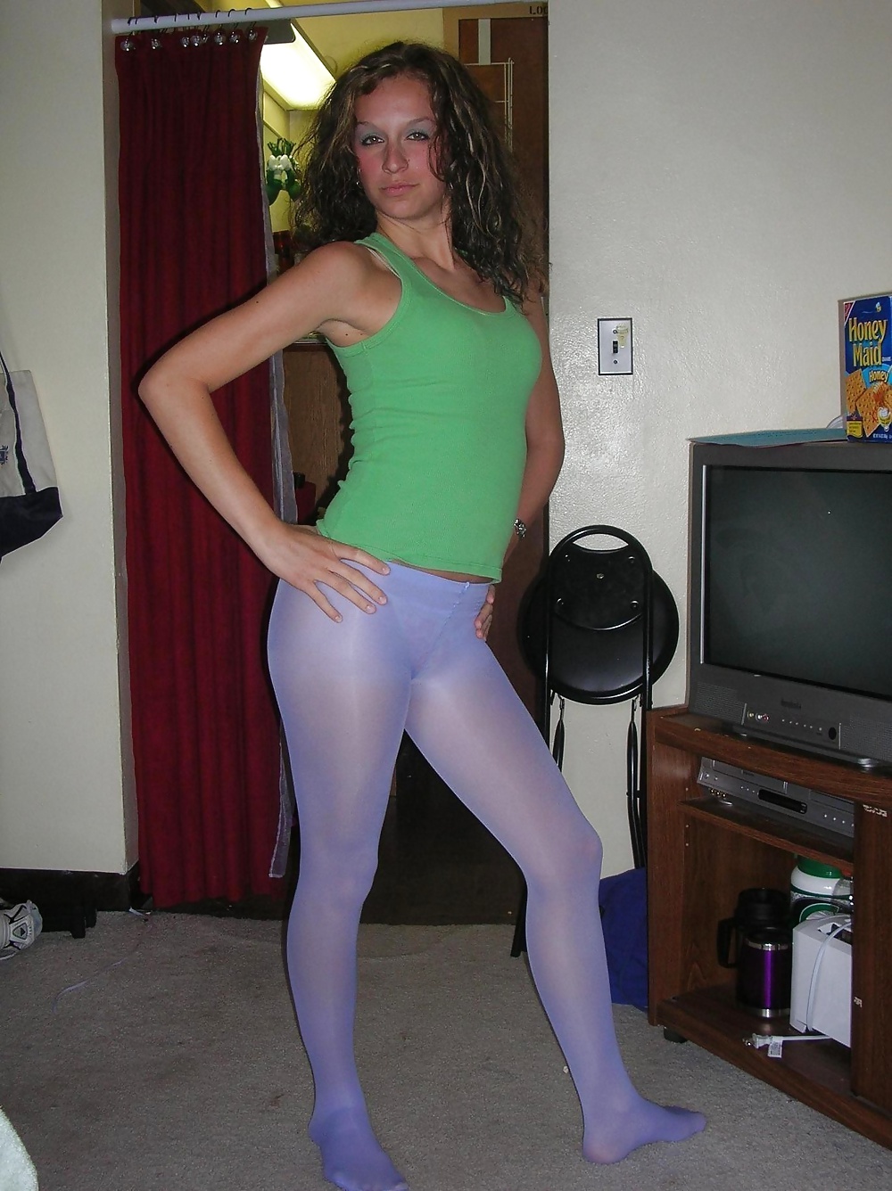 Sex Amateurs In Coloured Pantyhose image