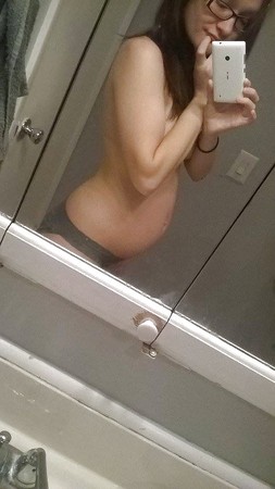 Sexy preggo