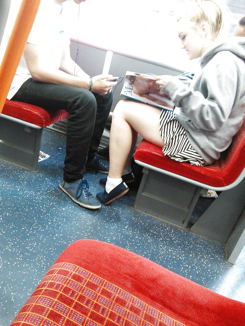 Sex Londonperv's Candids 2014 - June vol 3 (Train Perving) image