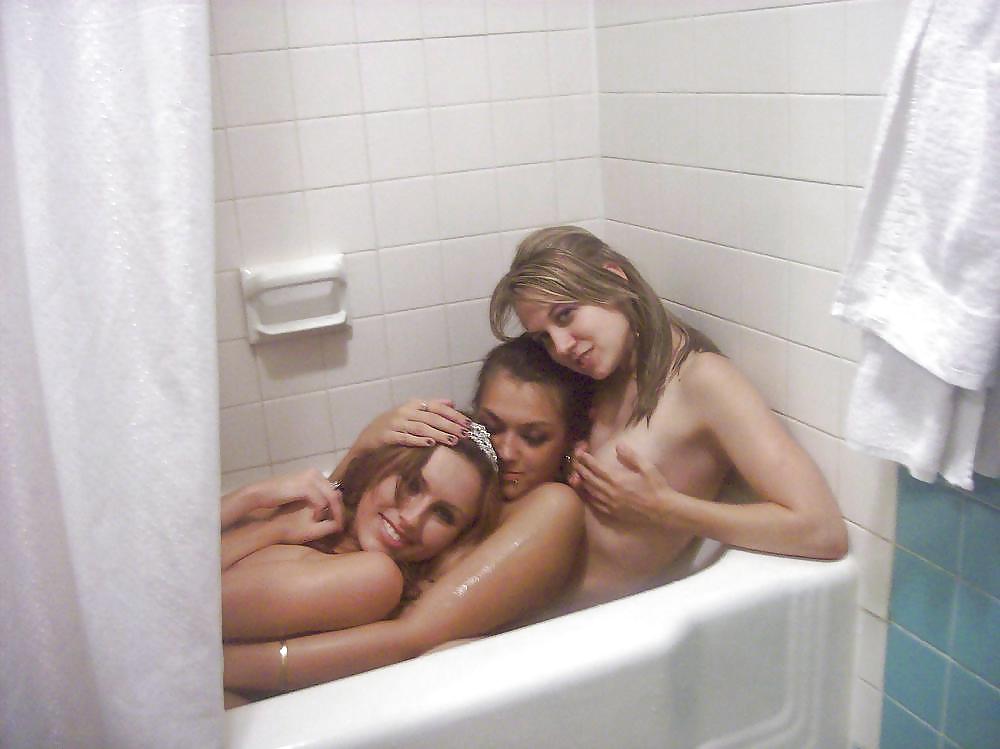 Sex Naked Women in Groups #2 image