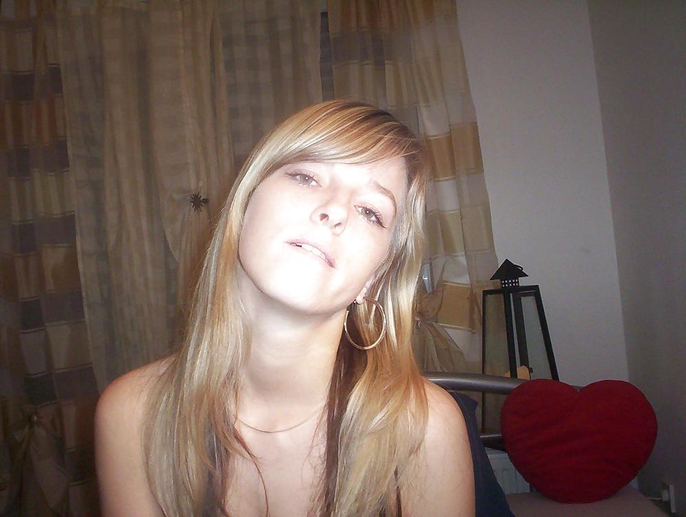 Sex Amateur Young Blond Teen image