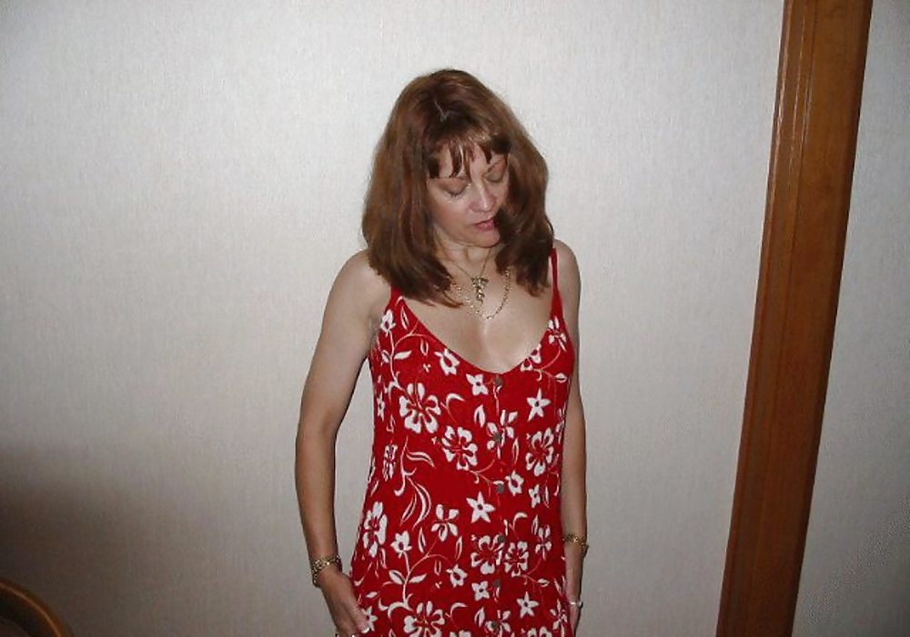 Sex Susie, a classy MILF image