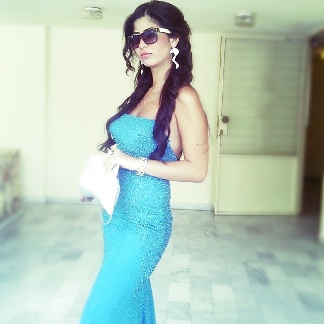 Sex Arab beauty 7 - Cum on her image