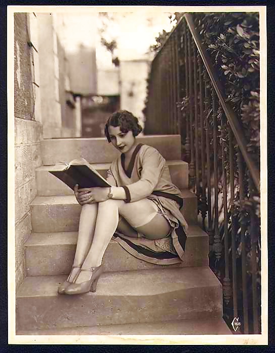 Vintage lady's & literature -num-002.