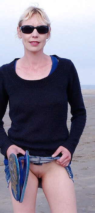 Sex The best mature amateur ladies at the beach 4. image