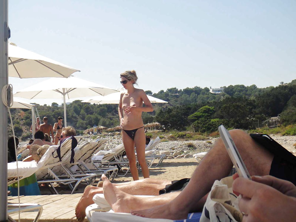 Sex The beach 107 image