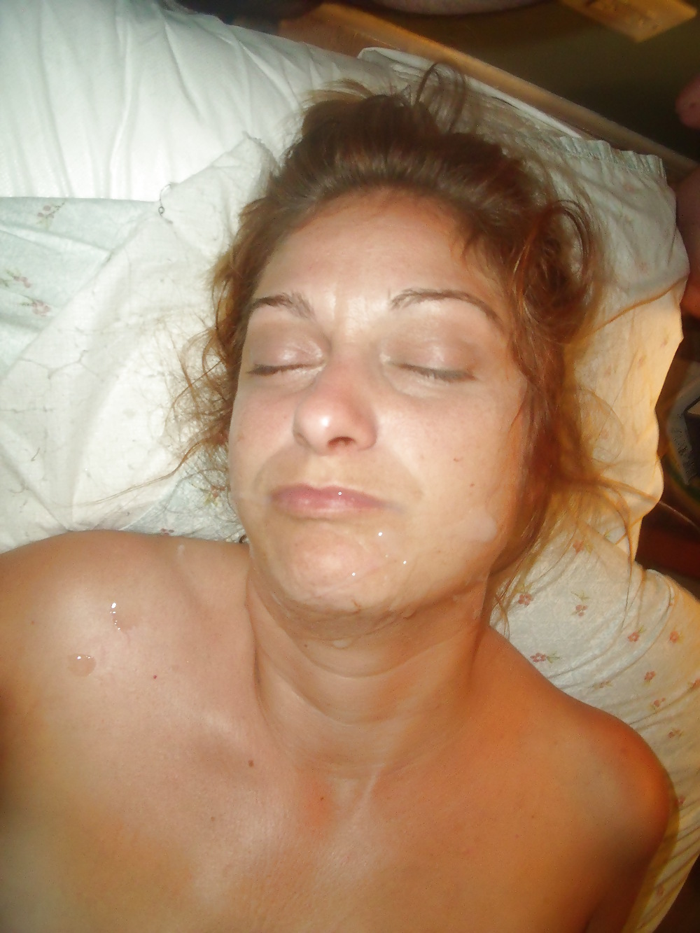 Sex I love seeing cum on my wifes face. image