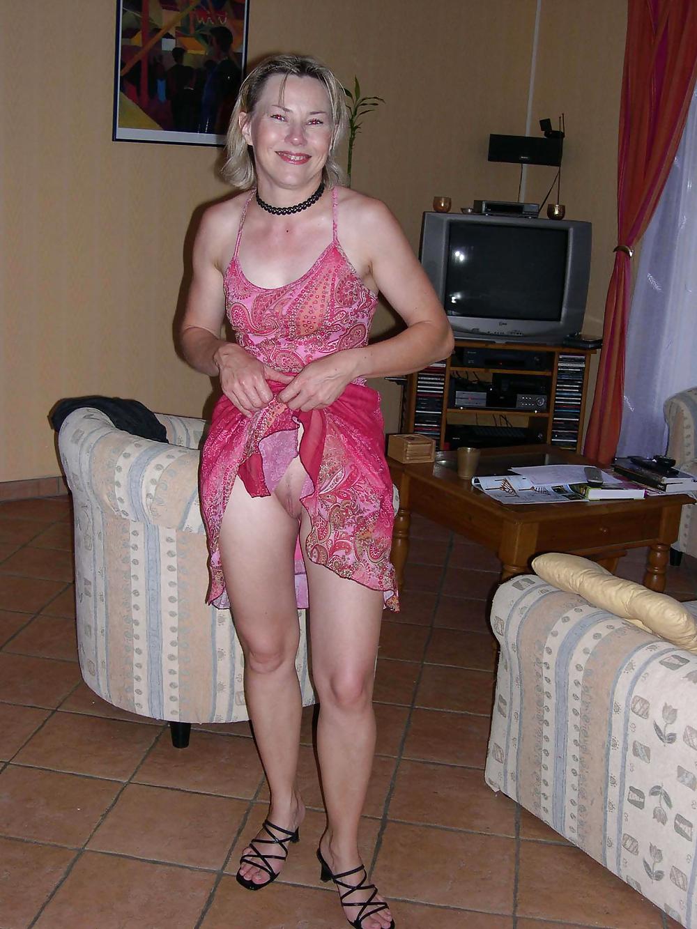 Sex GEILE SCHLAMPEN WOLLEN GEFICKT WERDEN 4 image