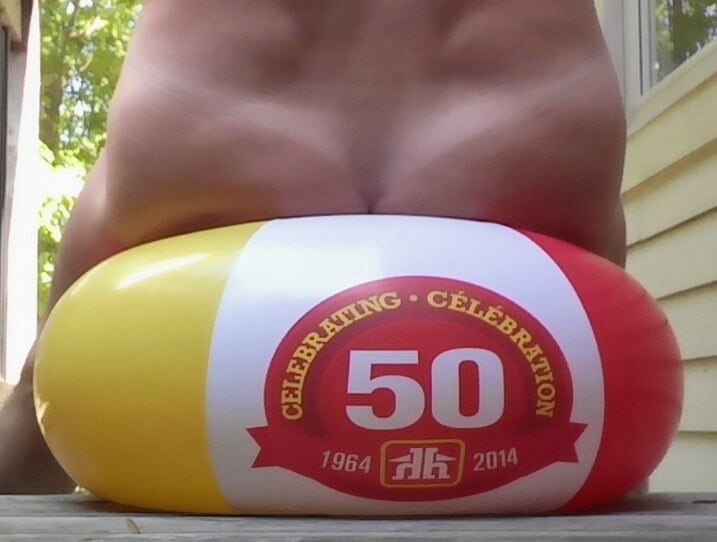 Sex sit on beachball image