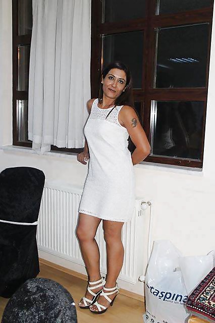 Sex Turkish Mom Anne Matures image