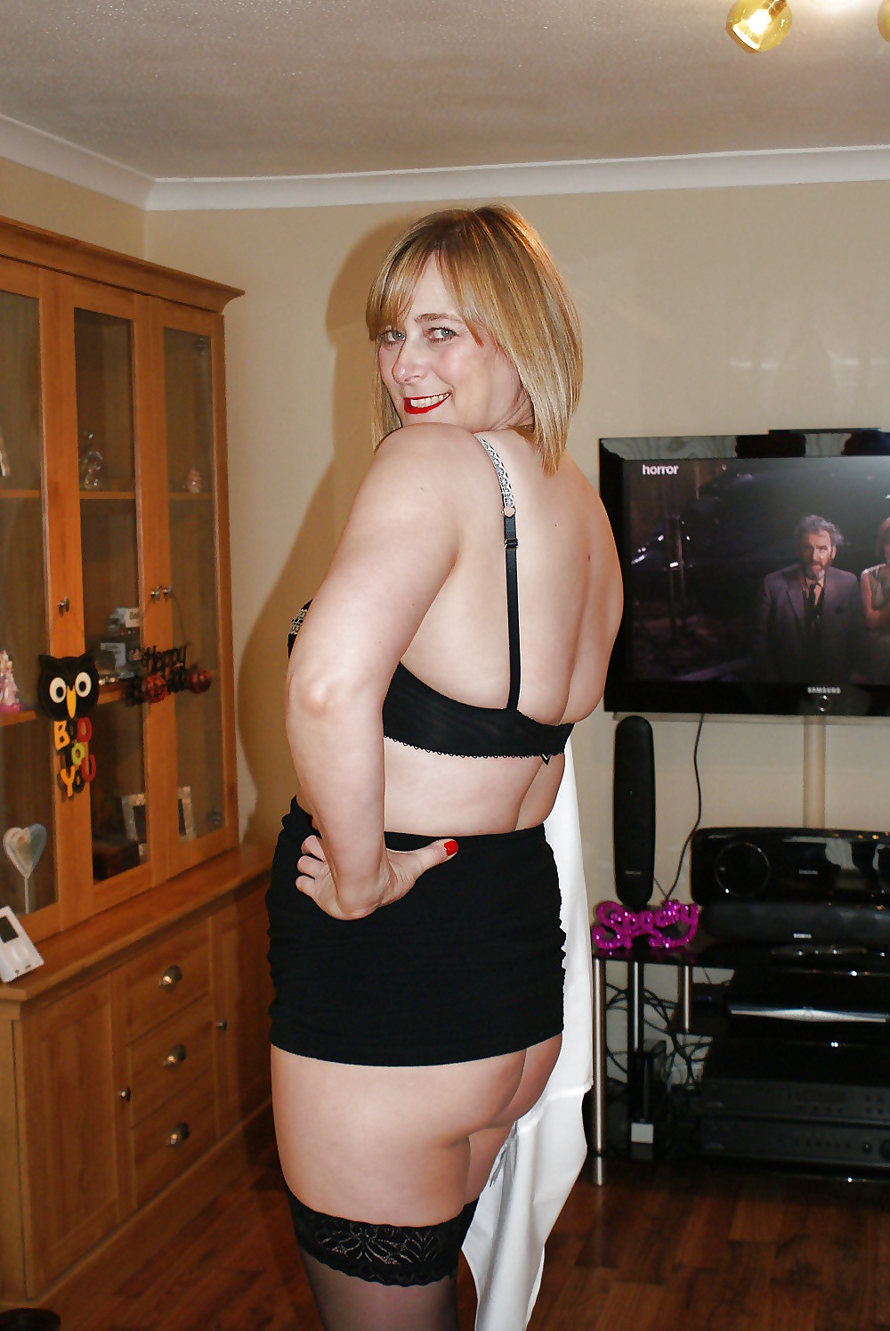 Sex Sexy Busty Mature Milf Sam image