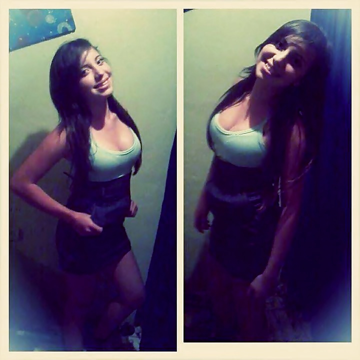 Sex Amateur latina with big tits image