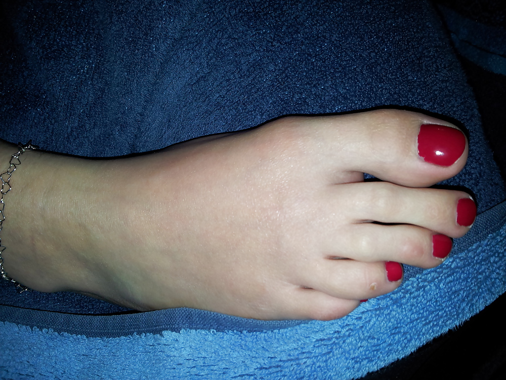 Sex wifes sexy polish red toe nails feet image
