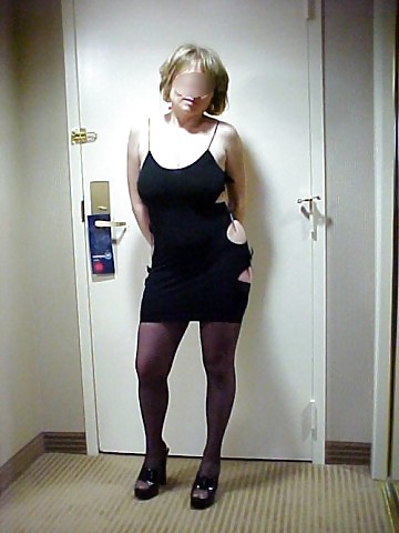 Sex MarieRocks 50+ Non Nude Fully Clothed MILF image