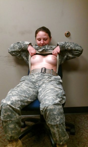Sex Military Girls image
